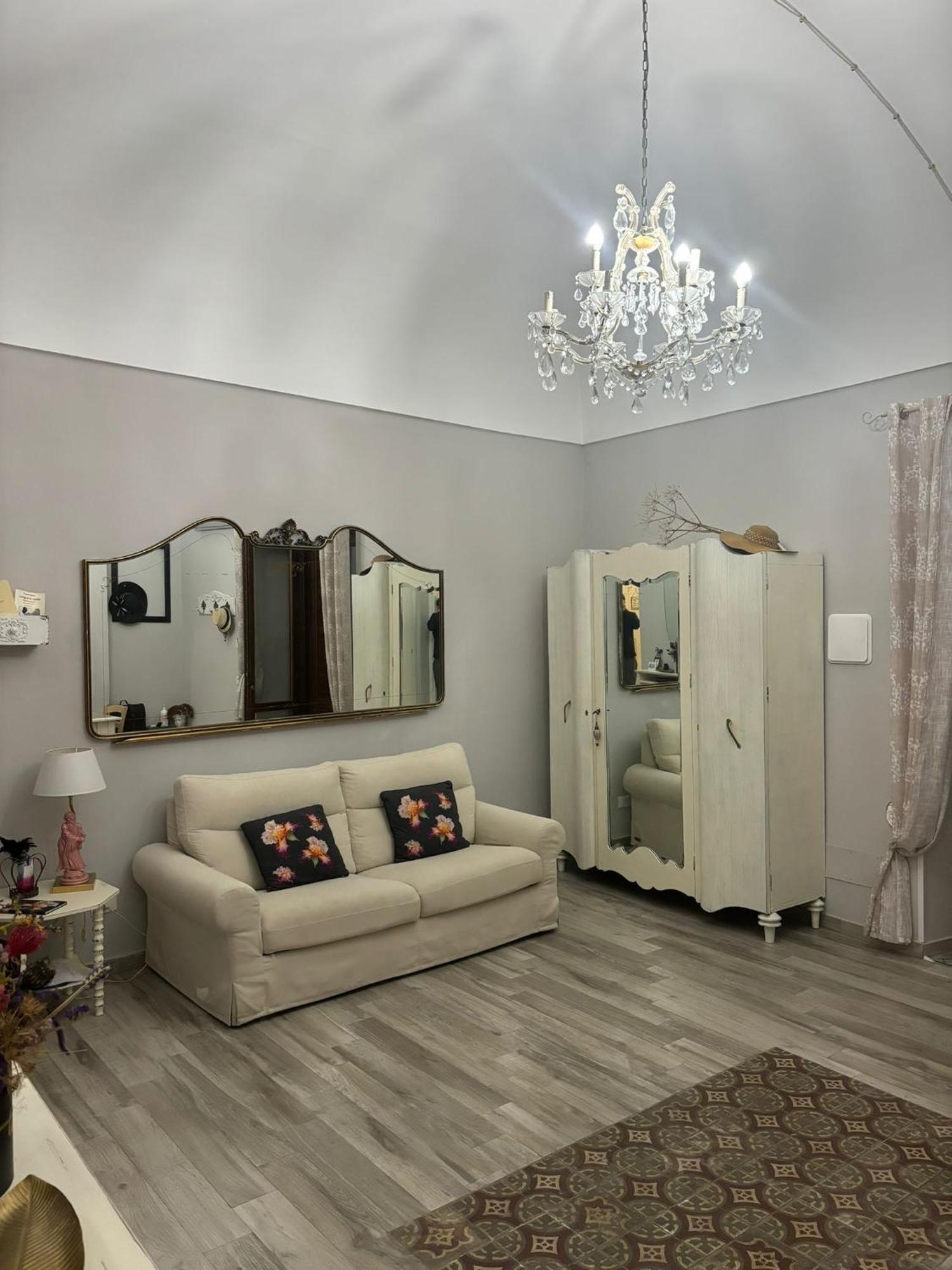 Le Alcove * Cinisi